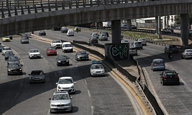 Κίνηση τώρα: Χάος στην άνοδο του Κηφισού, αργές ταχύτητες σε Αθηνών – Λαμίας και Αττική Οδό