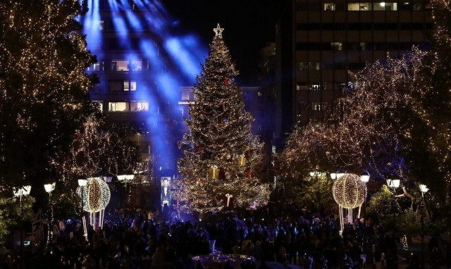 Χριστούγεννα: Πού θα κάνουν γιορτές ο πρωθυπουργός και οι πολιτικοί αρχηγοί