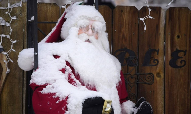 Ξεκίνησε το ταξίδι του ο Άγιος Βασίλης - Δείτε LIVE πού βρίσκεται τώρα