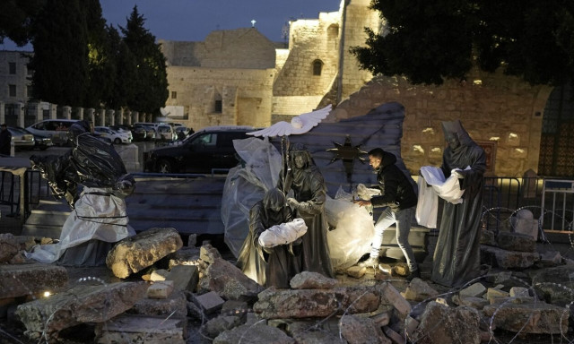 Χριστούγεννα: Τα θλιμμένα Χριστούγεννα της Βηθλεέμ και το «ραντεβού» της Ουκρανίας με τη Δύση