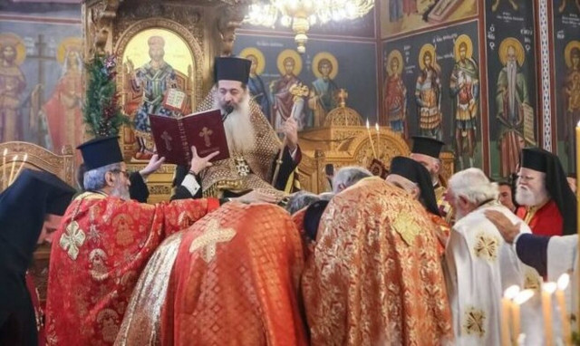 Μητροπολίτης Φθιώτιδος: «Άνευ αγάπης δεν υπάρχουν Χριστούγεννα»