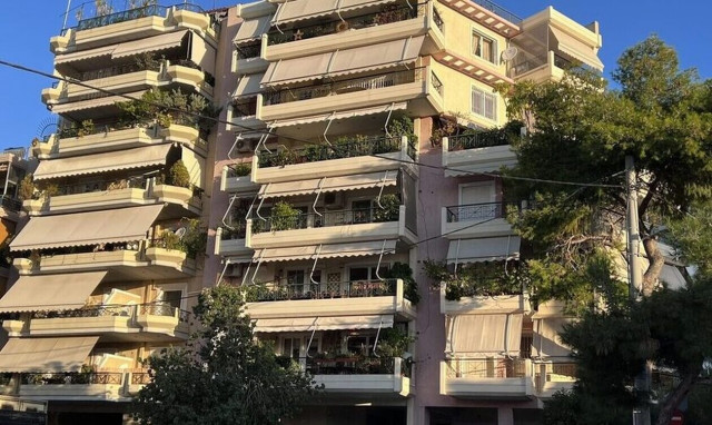 Νέα Σμύρνη: Προθεσμία να απολογηθεί την Παρασκευή πήρε ο 18χρονος που σκότωσε τον αδελφό του