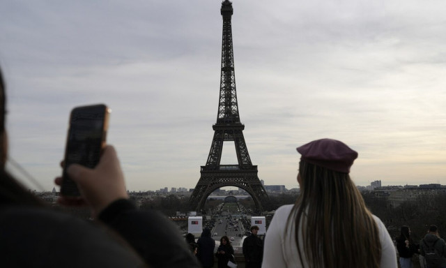 Απεργία στον πύργο του Άιφελ