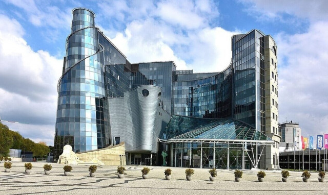 Πολωνία: Σε καθεστώς εκκαθάρισης τα δημόσια ΜΜΕ - Ο Ντούντα αρνήθηκε τη χρηματοδότησή τους