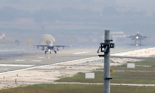 Μπαράζ τουρκικών αεροπορικών επιδρομών εναντίον θέσεων του PKK - Χτυπήθηκαν νοσοκομεία