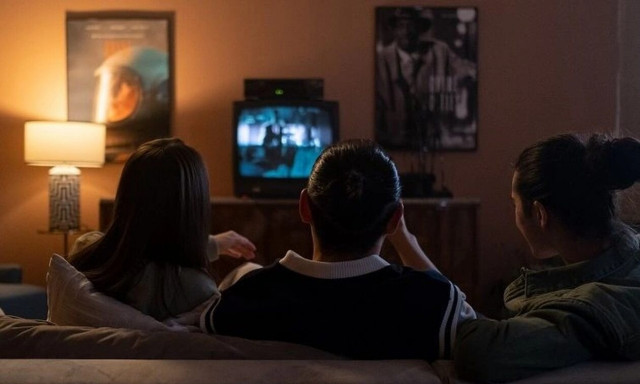 Έτσι θα οργανώσουμε το τέλειο πρόγραμμα για αξέχαστα movie nights με φίλους και οικογένεια