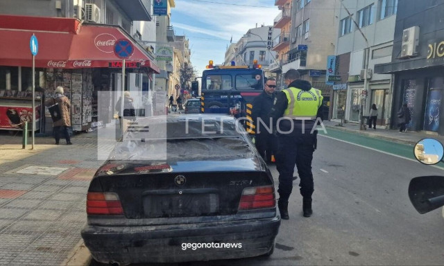 Βόλος: Πάρκαρε παράνομα, έβγαλε τις πινακίδες μόνος του και πήγε... τσιπουράδικο