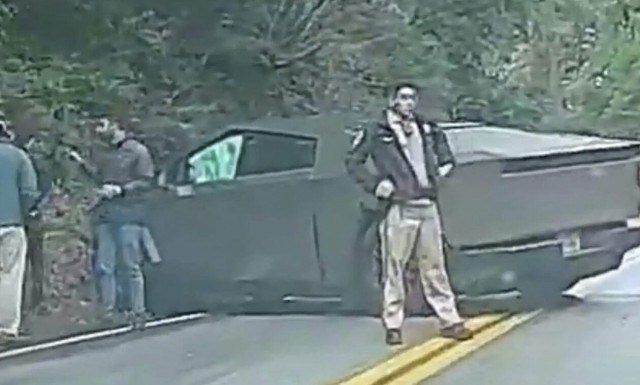 Έγινε και το πρώτο τρακάρισμα με Tesla Cybertruck