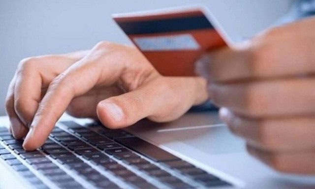 Μειώσεις στις τραπεζικές προμήθειες στα ΑΤΜ - Τι ισχύει από την Πρωτοχρονιά