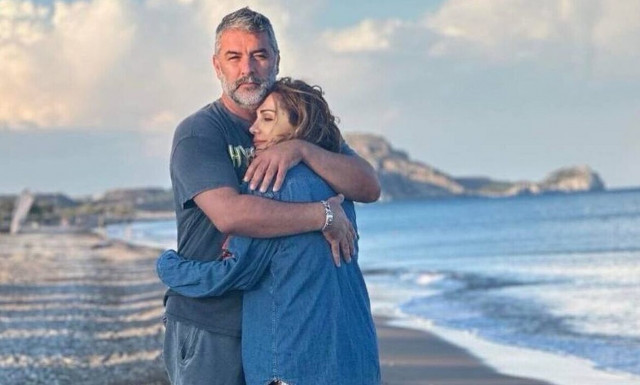 Δέσποινα Βανδή – Βασίλης Μπισμπίκης: Το πρώτο ταξίδι του έτους στο εξωτερικό