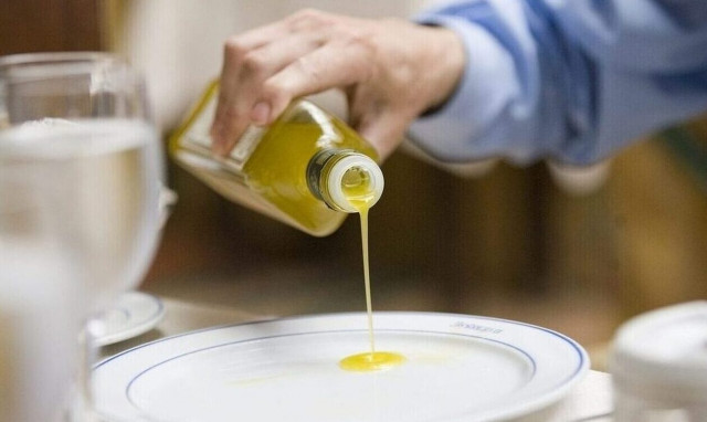 Σοκαριστικά στοιχεία για το λάδι: 1.000 ευρώ κάνουν 100 κιλά – Δυσοίωνα τα μηνύματα