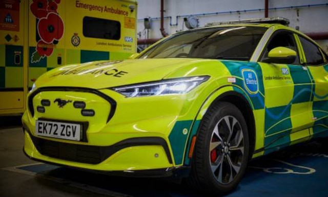H ηλεκτρική Ford Mustang Mach-E σώζει ζωές στο Λονδίνο