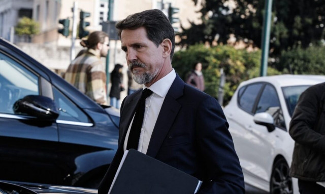 Τέως Βασιλιάς Κωνσταντίνος: Σε στενό οικογενειακό κύκλο το ετήσιο μνημόσυνο στο Τατόϊ