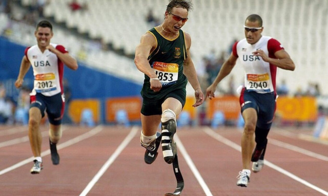 Απειλές από συμμορίες σε Πιστόριους: «Να κοιτάει πάντα πίσω του»