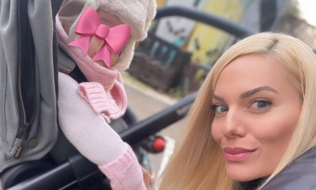 Ιωάννα Μαλέσκου: Κάνει γυμναστική κι έχει παρέα την κόρη της