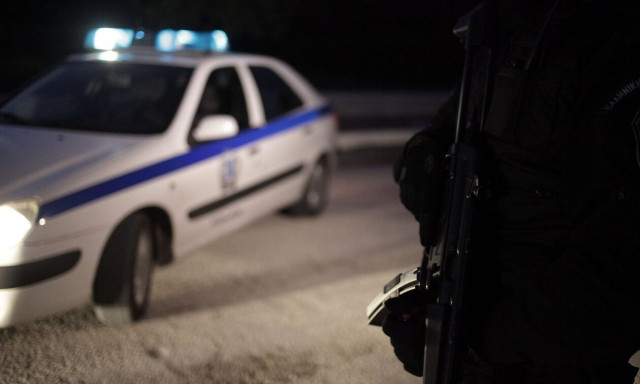 Ανάβυσσος: Καρέ καρέ η αρπαγή 29χρονου προγραμματιστή - Πώς έδρασαν οι δύο κουκουλοφόροι