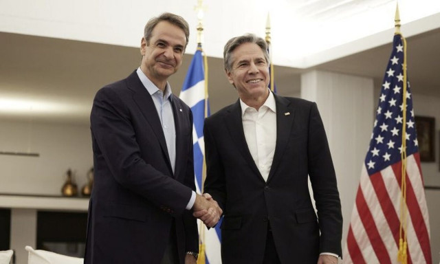 Μητσοτάκης - Μπλίνκεν: Τα 8 «κλικ» από τη συνάντηση στα Χανιά - Οι πίνακες που εντυπωσίασαν