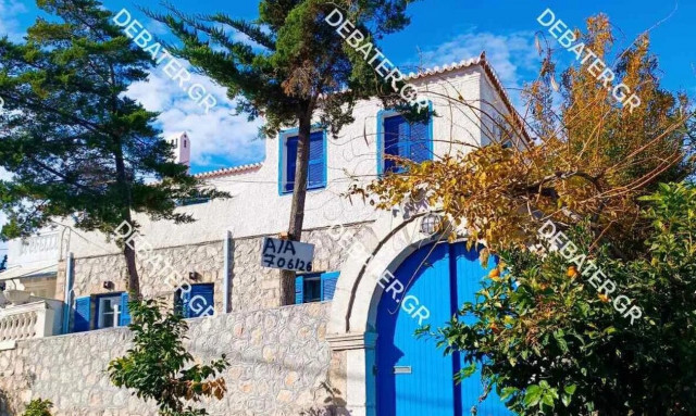 Το σπίτι στις Σπέτσες όπου έκανε διακοπές ως παιδί ο Κασσελάκης