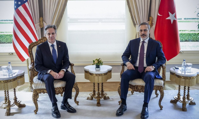 Ολοκληρώθηκε η κρίσιμη συνάντηση Μπλίνκεν – Φιντάν στην Κωνσταντινούπολη