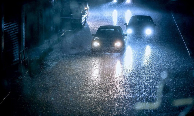 Καιρός - Γιαννόπουλος: Βροχές, καταιγίδες και θυελλώδεις άνεμοι την Κυριακή - Κρύο από την Τρίτη