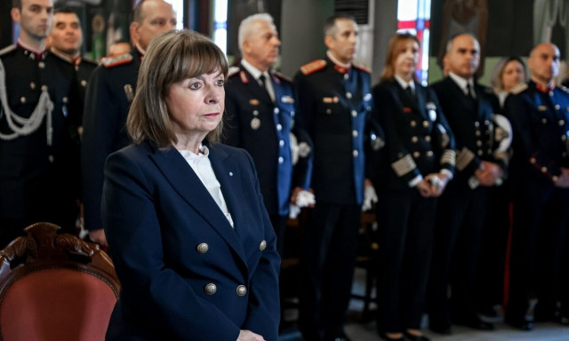 Θεοφάνεια – Σακελλαροπούλου: «Ο εορτασμός εκφράζει την έξοδο στο φως της αλήθειας & της αλληλεγγύης»