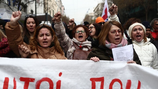 «Καλή χρονιά» με κινητοποιήσεις της ΟΛΜΕ κατά της αξιολόγησης των εκπαιδευτικών