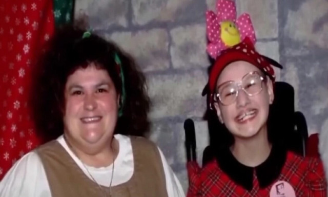 Η TikToker που σκότωσε τη μητέρα της για να απελευθερωθεί από τη μαρτυρική ζωή της