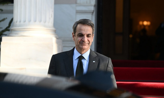 Αυθαίρετα και παραλίες στο Υπουργικό Συμβούλιο - Φόρος 15% στα κέρδη των πολυεθνικών