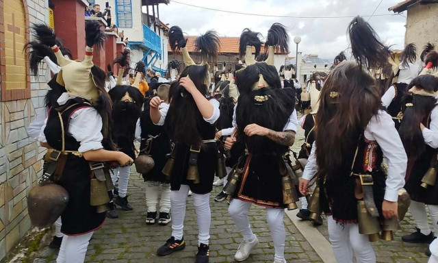 Δράμα: Οι νέοι της Καλής Βρύσης αναβίωσαν και φέτος τα Μπαμπούγερα