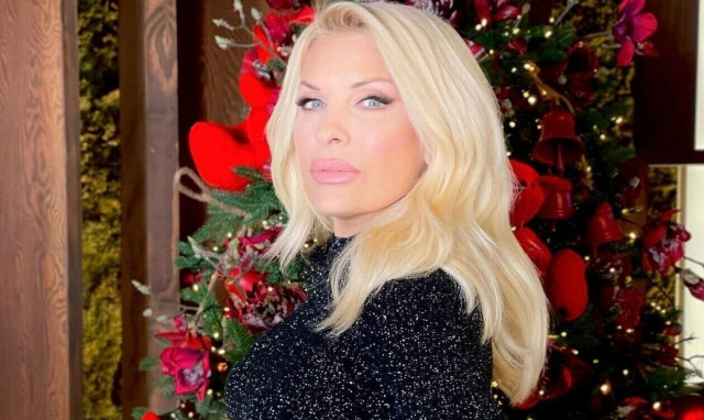 Ελένη Μενεγάκη: Τα συγκινητικά λόγια για τον Βασίλη Καρρά - «Αντίο σε έναν υπέροχο άνθρωπο»