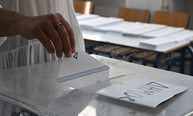 ALCO: Ισχυρό προβάδισμα για τη ΝΔ εν όψει ευρωεκλογών, παραμένει δεύτερο το ΠΑΣΟΚ