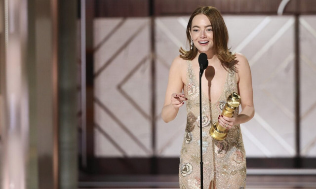 Χρυσές Σφαίρες: «Είμαι απόλυτα ευγνώμων που γνωριστήκαμε» - Τα λόγια της Έμα Στόουν στον Λάνθιμο