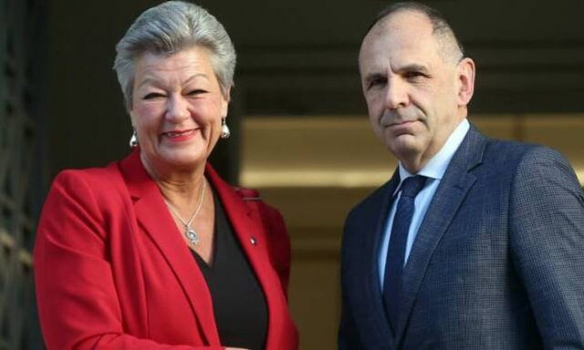 Σε εξαιρετικό κλίμα η συνάντηση Γεραπετρίτη - Γιόχανσον