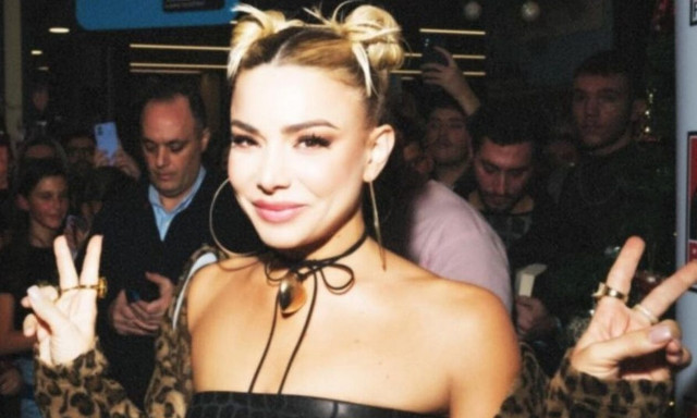 Πώς θα κάνεις το κομψό χτένισμα της Josephine