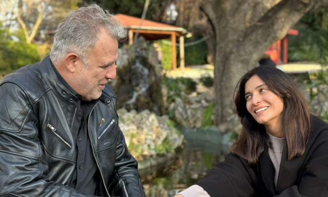 Ο Στάθης στη Γη της ελιάς γίνεται πλούσιος και ισχυρός ενώ η κόρη του ζητά συγγνώμη από την Ιουλία