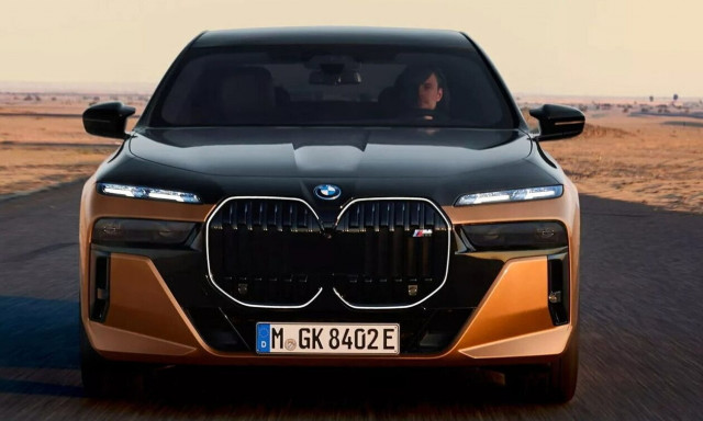 Τελικά η μεγάλη μάσκα της BMW αρέσει