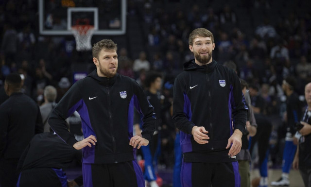 Σάσα Βεζένκοφ: Νέο DNP στην «τρελή» νίκη των Κινγκς – Δείτε τα highlights