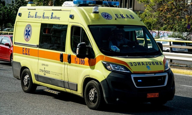 Κίνηση: Προβλήματα λόγω τροχαίου στο Χίλτον - Δύο άτομα τραυματίστηκαν