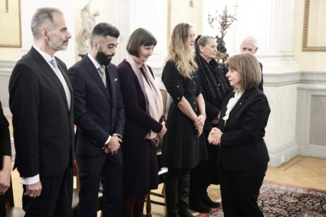 Με τον Μεγαλόσταυρο του Τάγματος τιμήθηκαν τα αδέρφια Μανδαλιού που σκοτώθηκαν στο τροχαίο στη Λιβύη