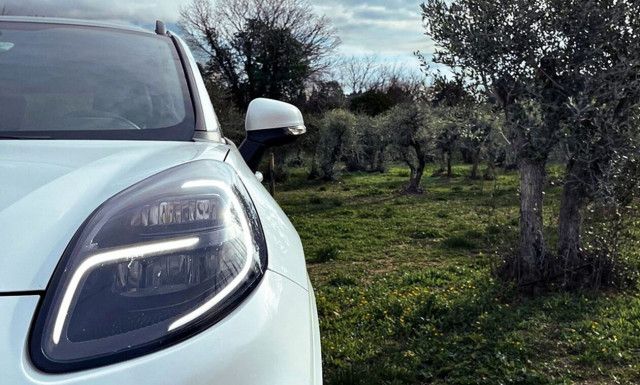 Ford: Κατασκευή εξαρτημάτων με υλικά από ελαιόδεντρα