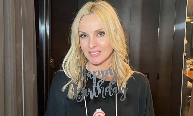 Πέγκυ Ζήνα: Ποζάρει με την κόρη της χωρίς μακιγιάζ