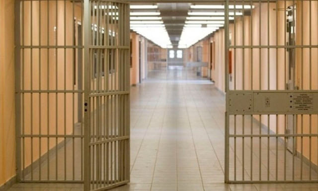 Πάτρα: Εντόπισαν ναρκωτικά σε…κουβέρτες στις φυλακές Αγίου Στεφάνου