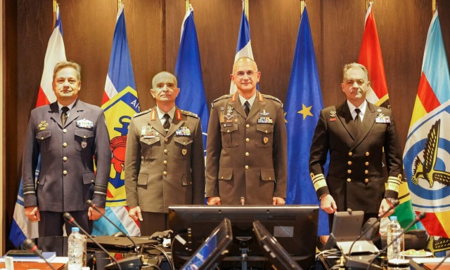 Πρώτη συνάντηση των νέων Αρχηγών των Ενόπλων Δυνάμεων