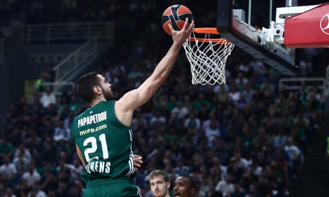 Παπαπέτρου η επιστροφή: Προπονήθηκε και θα είναι στην αποστολή για Λαύριο