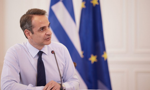 Σε καφέ στο Γαλάτσι ο Κυριάκος Μητσοτάκης και συνάντηση με πολίτες