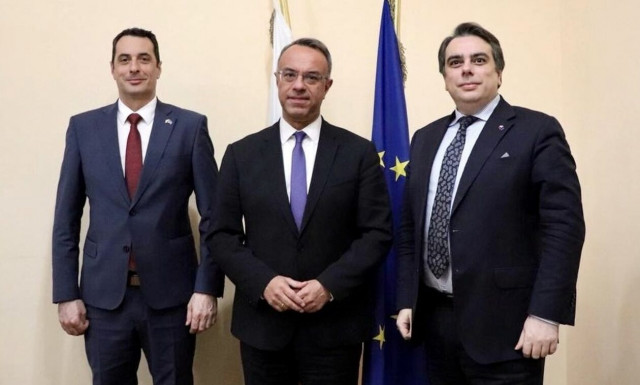 Σταϊκούρας: Αντικείμενο των συζητήσεων στη Σόφια ήταν η ενίσχυση των σχέσεων των δύο χωρών