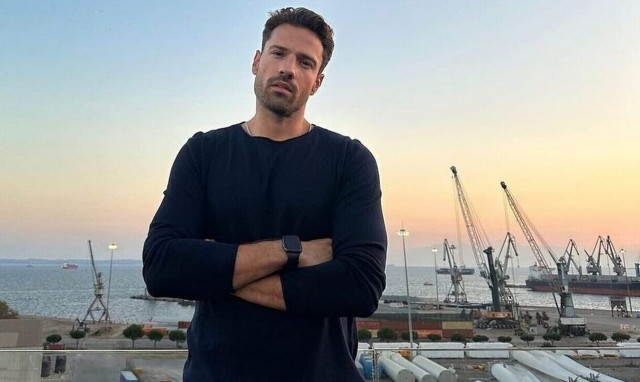 Κωνσταντίνος Αργυρός για Γιώργο Νταλάρα: «Εγώ είμαι ένα τίποτα μπροστά του»