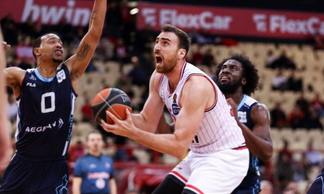 Basket League, Ολυμπιακός - Κολοσσός 71-52: Κουράστηκε για να... ξεμπερδέψει πριν τη Μακάμπι
