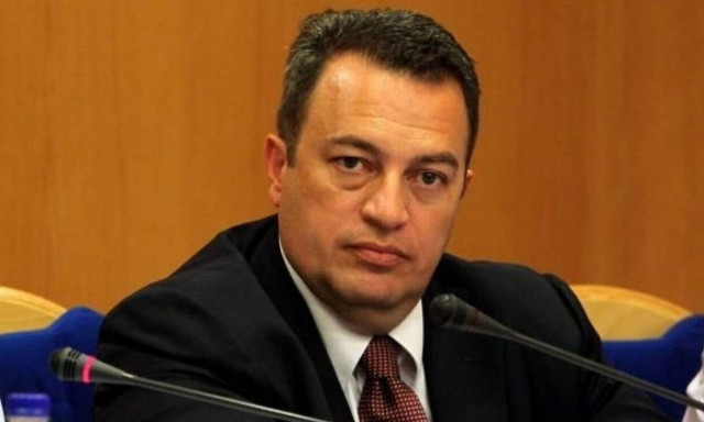 Στυλιανίδης: Η οικογένεια είναι άνδρας-μπαμπάς, γυναίκα-μαμά και παιδί