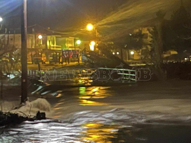 Ηλεία: Νεκρή η αγνοούμενη που παρασύρθηκε από χείμαρρο - Συνεχίζονται οι έρευνες για τον οδηγό